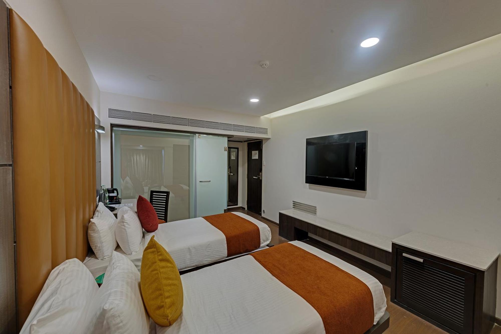 Deluxe Double Room,1765419317:JPEG
