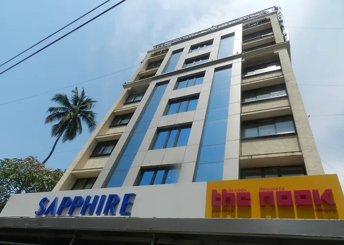 4 star hotel: Regenta Place The Emerald